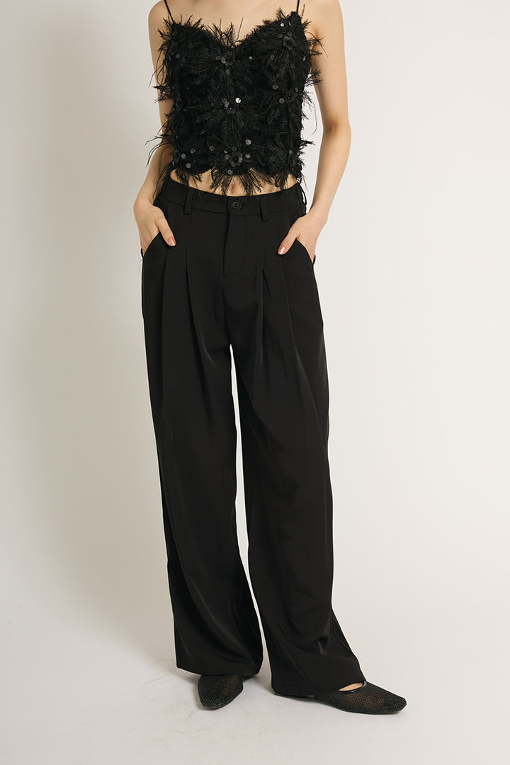 サテンワイドパンツ