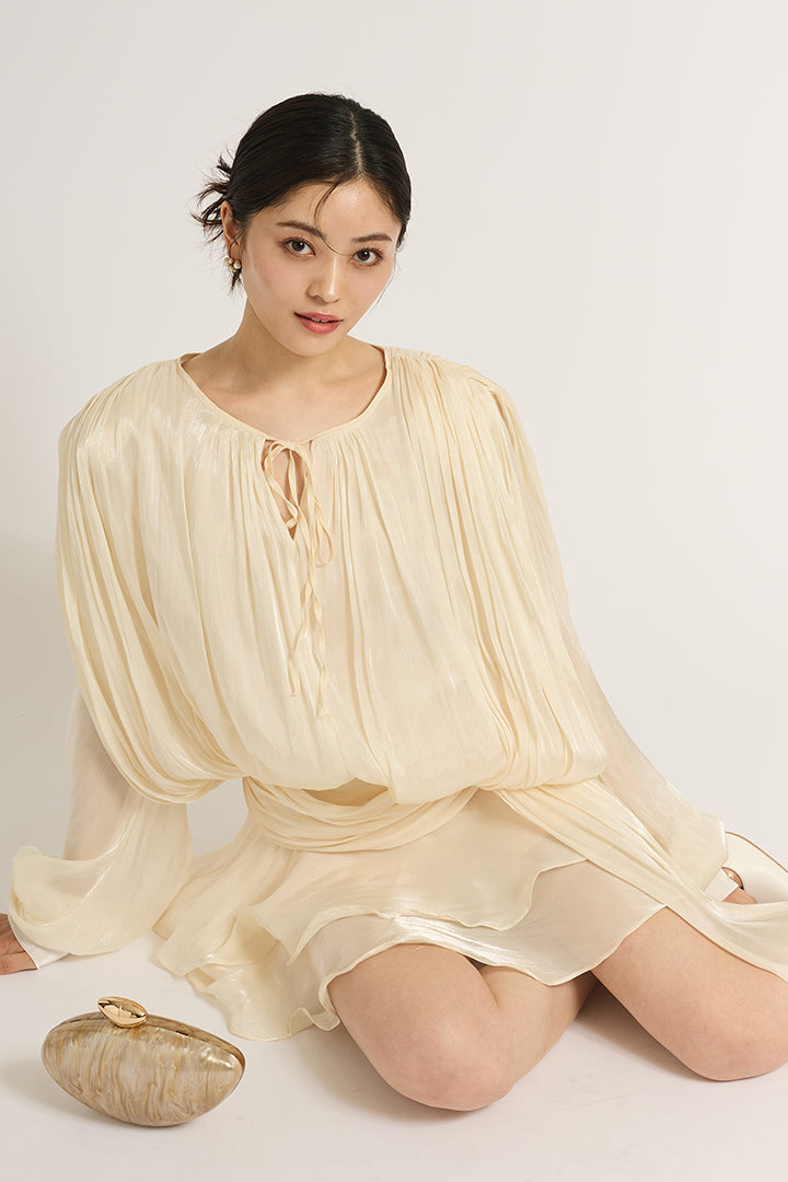 ラッフルミニドレス