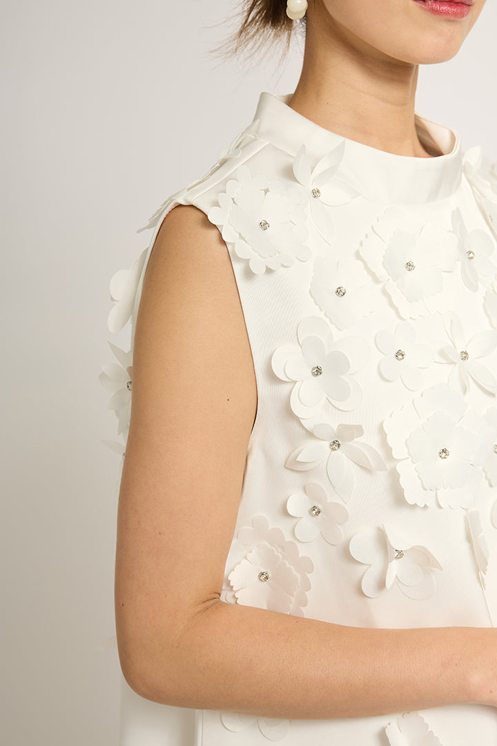 フラワービジュミニドレス